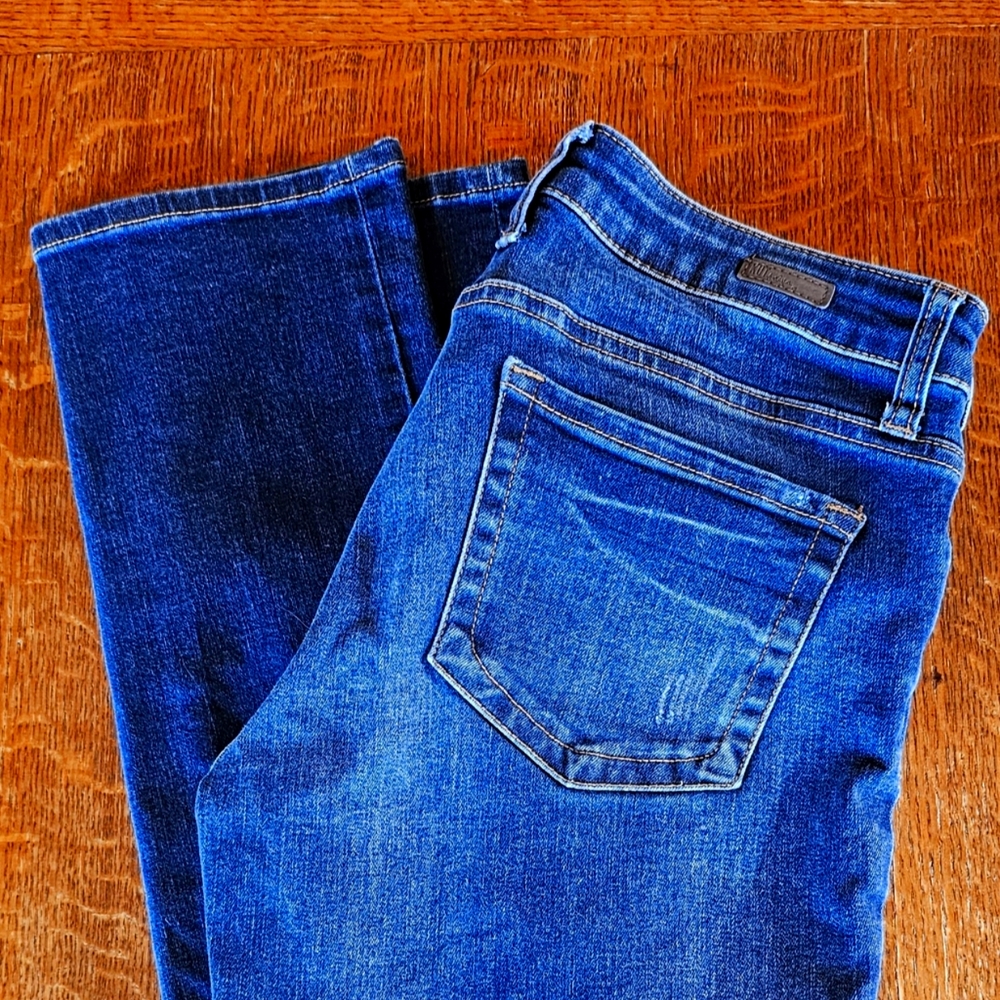 KUT from the Kloth Catherine Boyfriend Jeans Women's size 6, Waist 29, Length 28